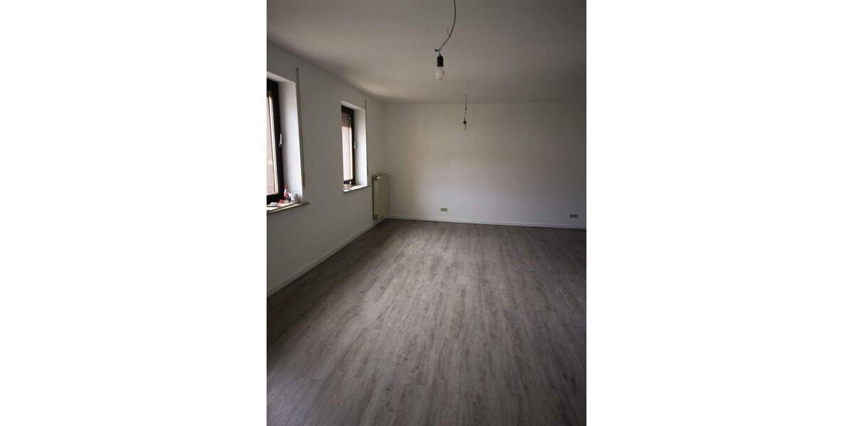Etagenwohnung Beckingen - 2 Zimmer, 91 m&sup2;, 680&euro; | Angebot:26201799