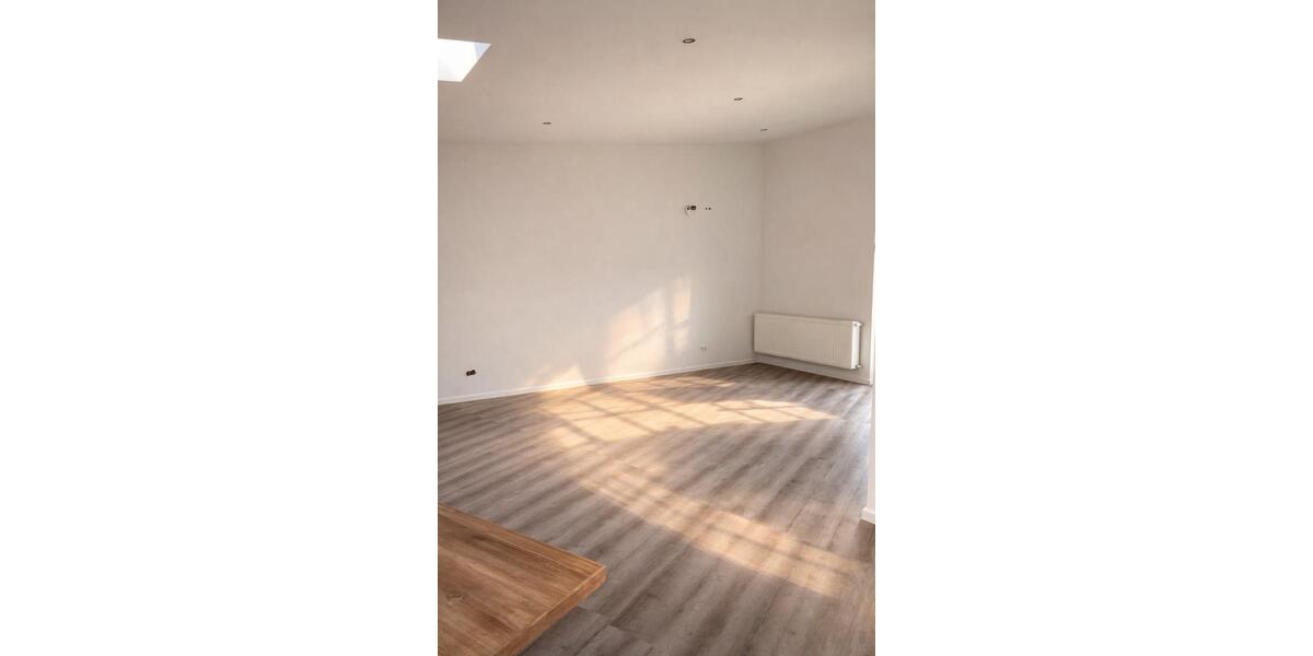 Dachgeschoßwohnung Münster-Sarmsheim Sarmsheim - 3 Zimmer, 90 m&sup2;, 1.050&euro; | Angebot:26186773