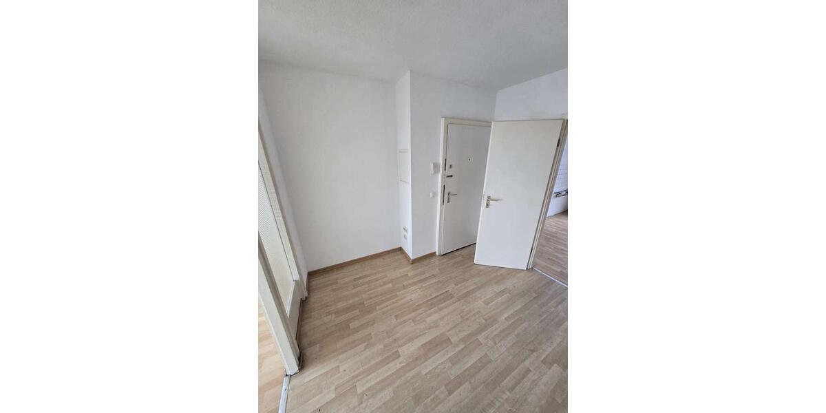 Etagenwohnung Köln Lindenthal - 3 Zimmer, 75 m&sup2;, 1.100&euro; | Angebot:26563521