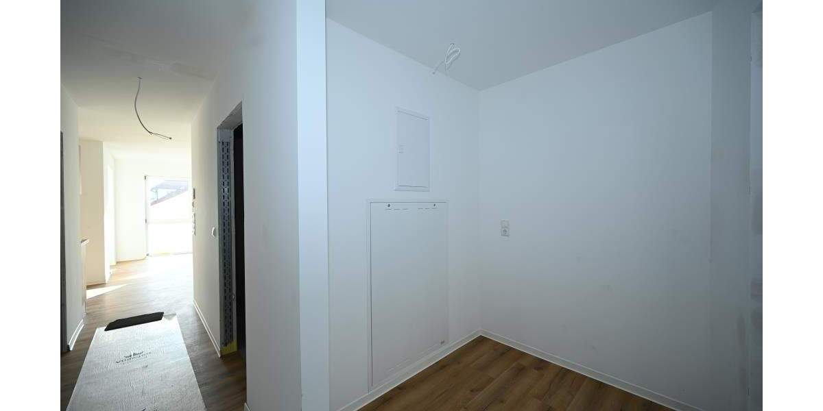 Etagenwohnung Seubersdorf - 2 Zimmer, 57 m&sup2;, 650&euro; | Angebot:24793419