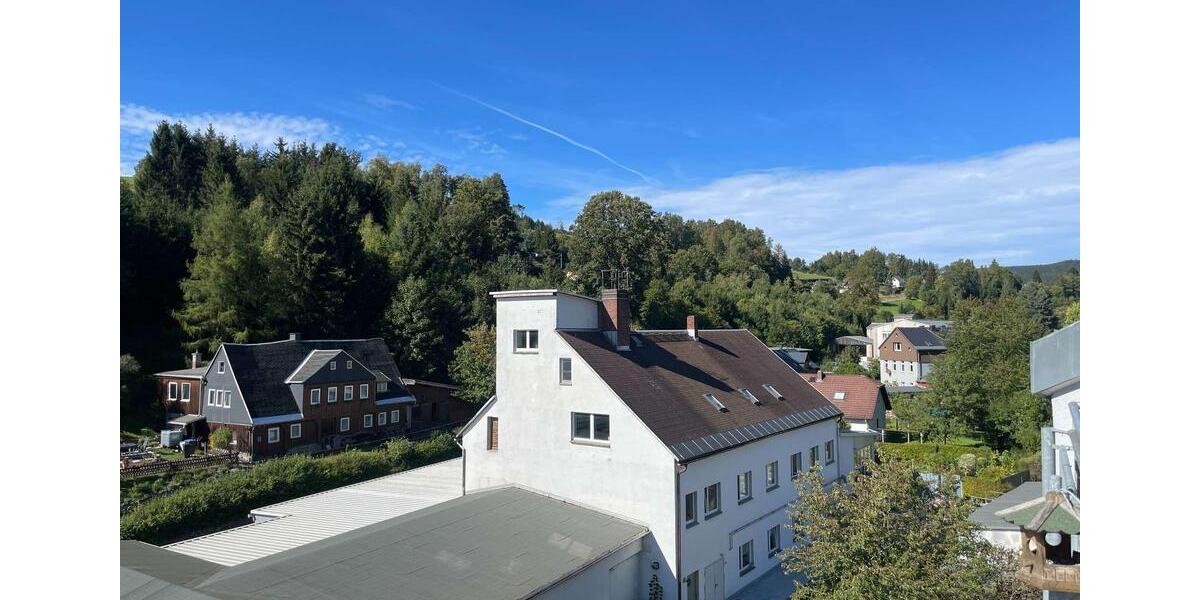 Dachgeschoßwohnung Klingenthal - 4 Zimmer, 146 m&sup2;, 740&euro; | Angebot:26547170