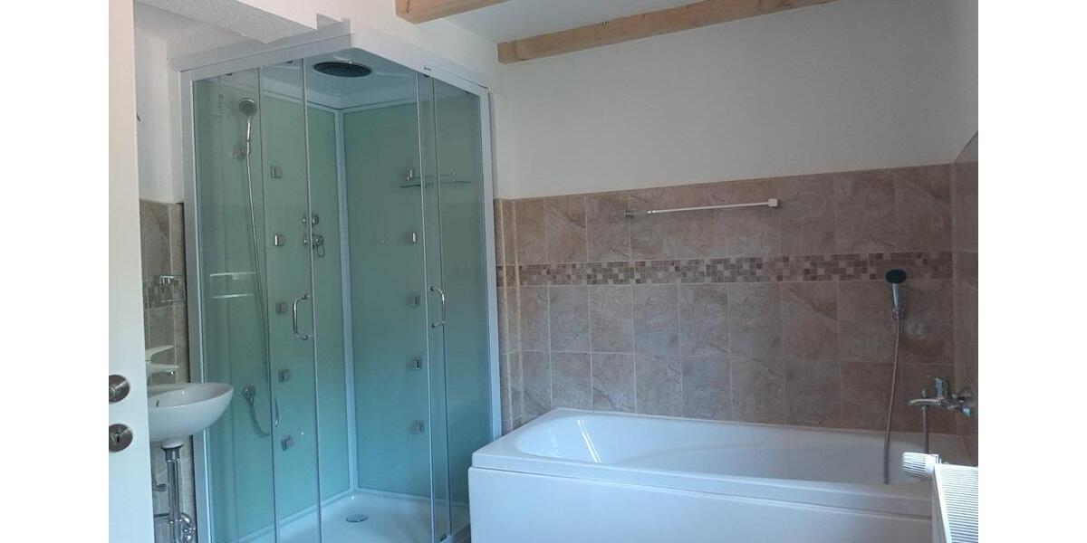 Dachgeschoßwohnung Meiningen - 2 Zimmer, 49 m&sup2;, 450&euro; | Angebot:24865355