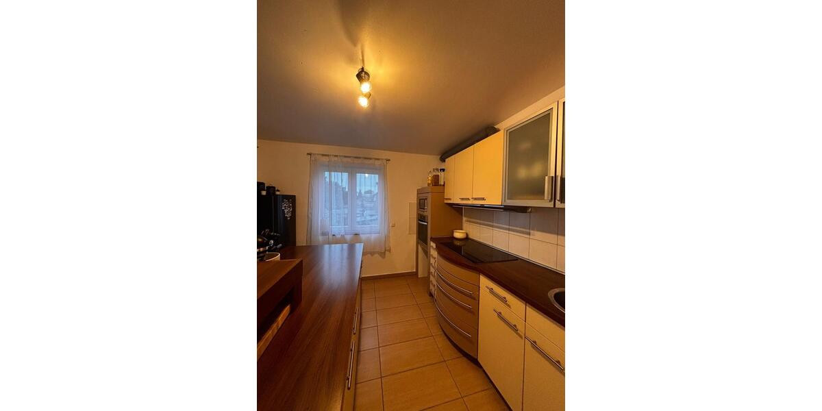 Etagenwohnung Köln Rodenkirchen - 4 Zimmer, 120 m&sup2;, 2.400&euro; | Angebot:26602705