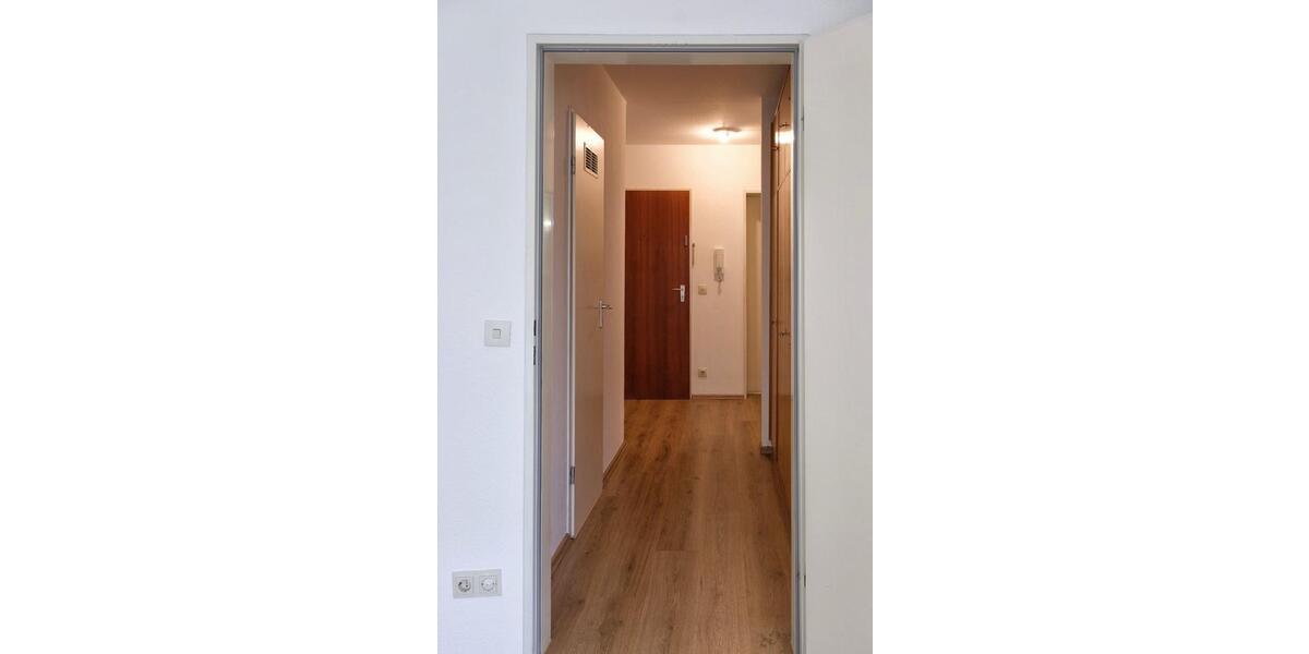 Hochparterre Traunstein - 3 Zimmer, 88 m&sup2;, 1.250&euro; | Angebot:25942804