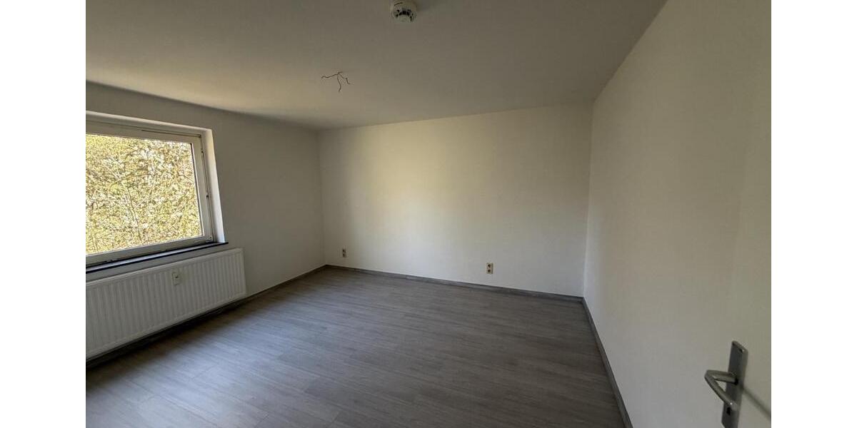 Etagenwohnung Salzgitter Ortschaft Ost - 3 Zimmer, 55 m&sup2;, 384&euro; | Angebot:26291435