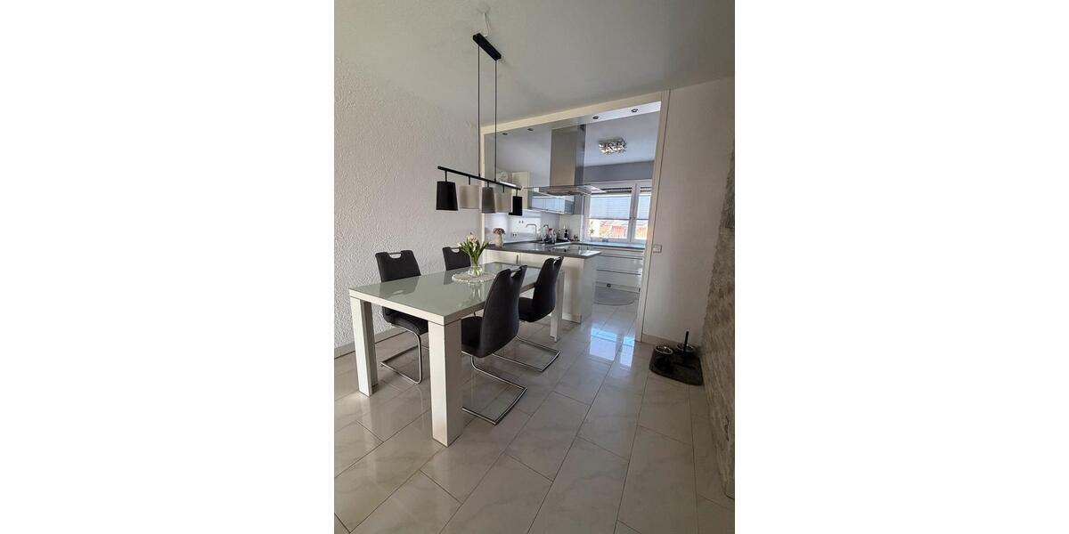 Terrassenwohnung Lichtenau - 3.5 Zimmer, 105 m&sup2;, 1.130&euro; | Angebot:26350170
