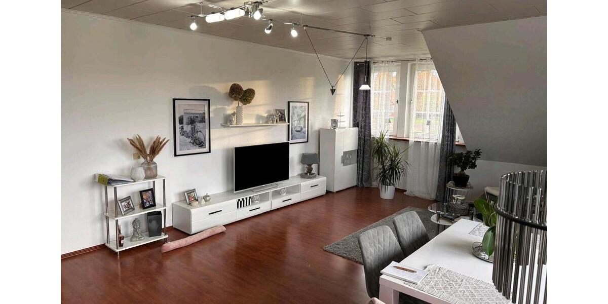 Helle 4-Zimmer-Wohnung zu vermieten 4 zimmer