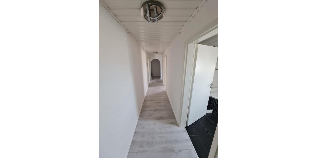 Dachgeschoßwohnung Genderkingen - 3 Zimmer, 92 m&sup2;, 920&euro; | Angebot:26517891