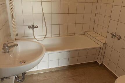 3-Raum-3-Zimmer-Wohnung, 84 m² mit Balkon im 1.OG - K06 3 zimmer