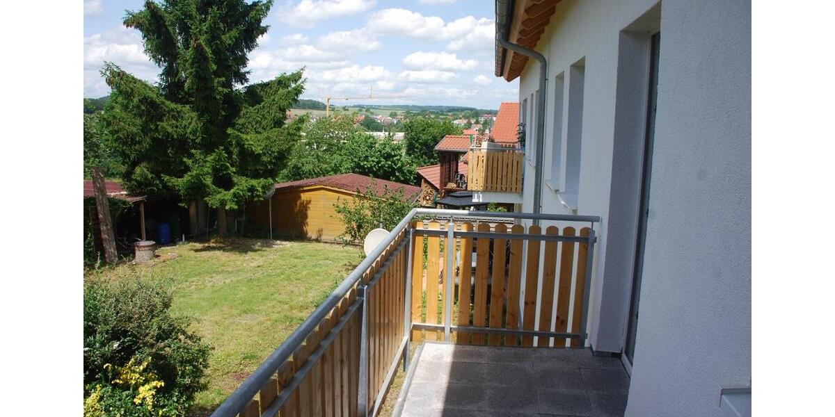 Dachgeschoßwohnung Grub am Forst - 2 Zimmer, 55 m&sup2;, 490&euro; | Angebot:25793626