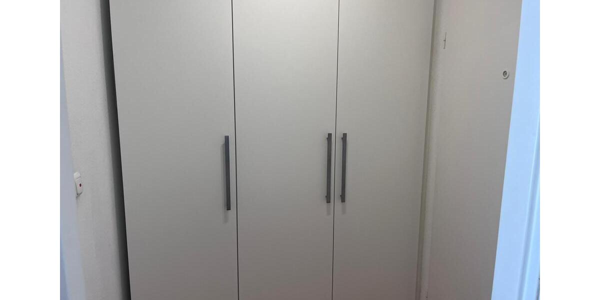 Etagenwohnung Wiesbaden Schierstein - 1 Zimmer, 35 m&sup2;, 700&euro; | Angebot:26640375