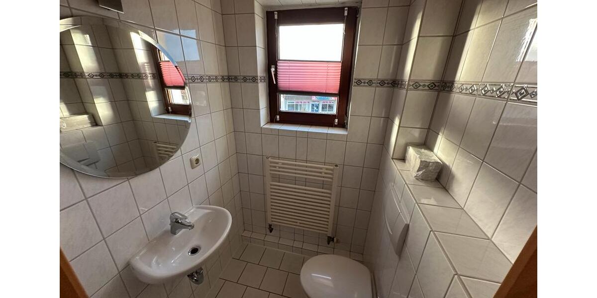 Etagenwohnung Schieder-Schwalenberg Schwalenberg - 2 Zimmer, 80 m&sup2;, 750&euro; | Angebot:24832803