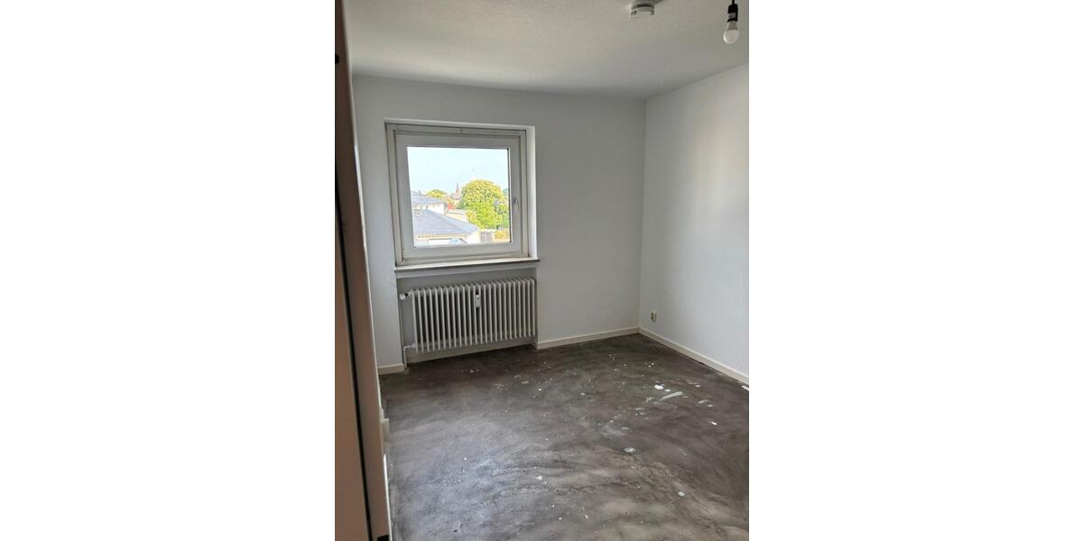 Etagenwohnung Cuxhaven - 3 Zimmer, 80 m&sup2;, 785&euro; | Angebot:26702142