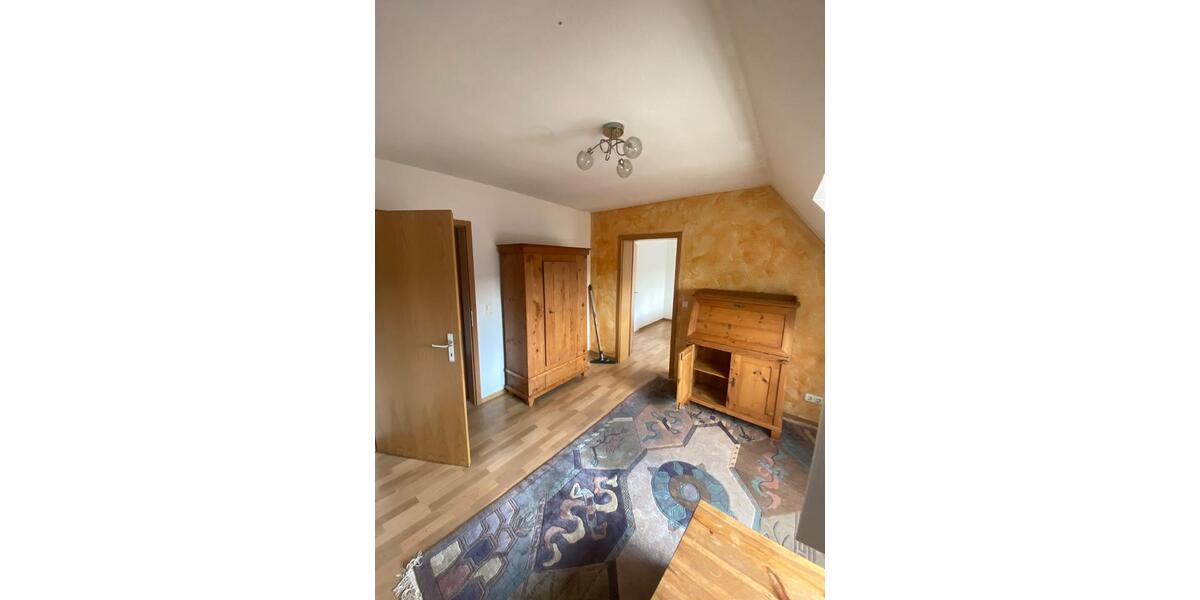 Dachgeschoßwohnung Witzenhausen Blickershausen - 3 Zimmer, 53 m&sup2;, 240&euro; | Angebot:25900743