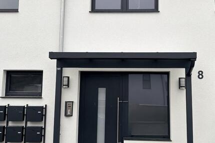 Wohnung Sarstedt - 3 Zimmer, 94 m&sup2;, 1.350&euro; | Angebot:25255395