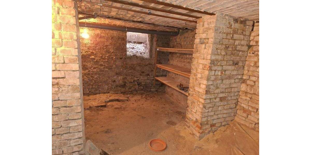 Etagenwohnung Aschersleben - 4 Zimmer, 95 m&sup2;, 690&euro; | Angebot:26595459
