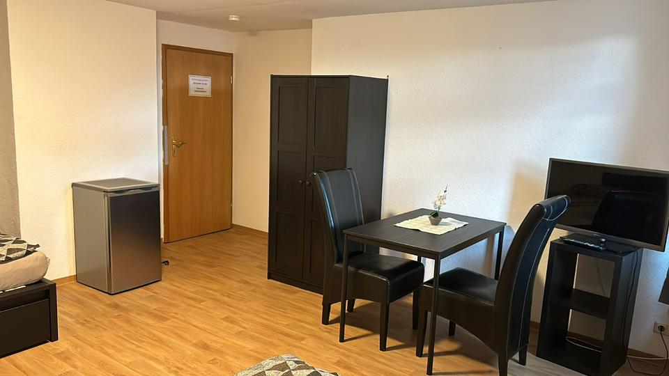 Dachgeschoßwohnung Bösel - 3 Zimmer, 20 m&sup2;, 20&euro; | Angebot:25342412