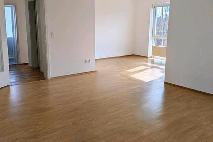 Wohnung Cham - 3 Zimmer, 78 m&sup2;, 780&euro; | Angebot:25222896