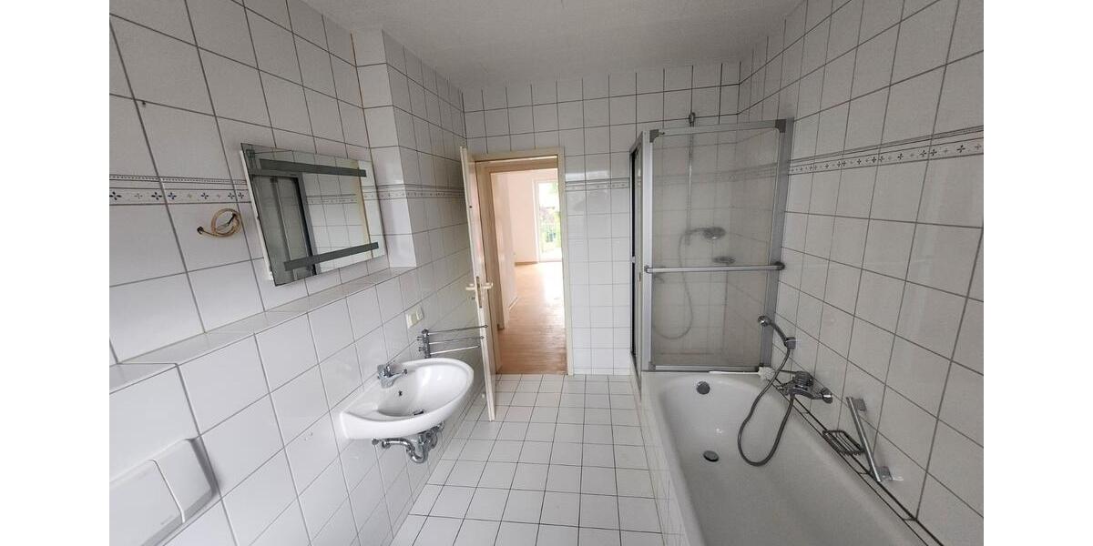 Etagenwohnung Nohfelden - 3 Zimmer, 90 m&sup2;, 954&euro; | Angebot:26197347