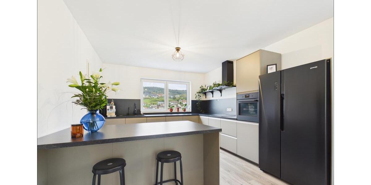 Doppelhaushälfte Waldaschaff - 4 Zimmer, 145 m&sup2;, 1.450&euro; | Angebot:26133680