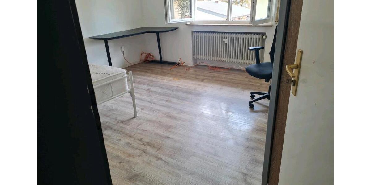 Wohnen auf Zeit Stutensee - 4 Zimmer, 18 m&sup2;, 550&euro; | Angebot:26031980
