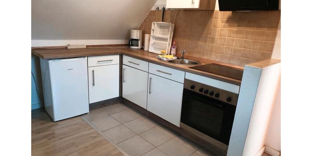 Dachgeschoßwohnung Gingst - 2 Zimmer, 45 m&sup2;, 720&euro; | Angebot:24400606