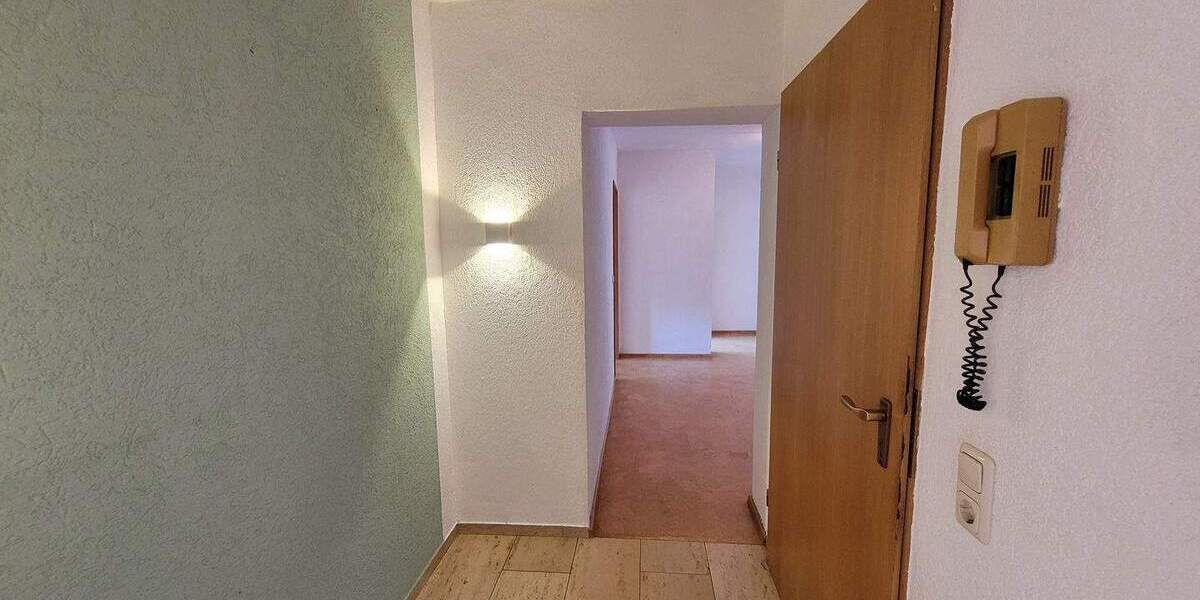 Etagenwohnung Kirchheim - 4 Zimmer, 130 m&sup2;, 980&euro; | Angebot:25845446