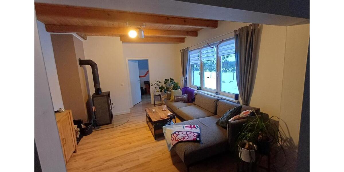 Einfamilienhaus Sande - 2 Zimmer, 80 m&sup2;, 900&euro; | Angebot:24735935