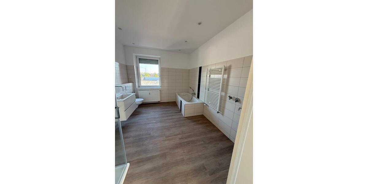Etagenwohnung Beckum - 2 Zimmer, 115 m&sup2;, 920&euro; | Angebot:26618951