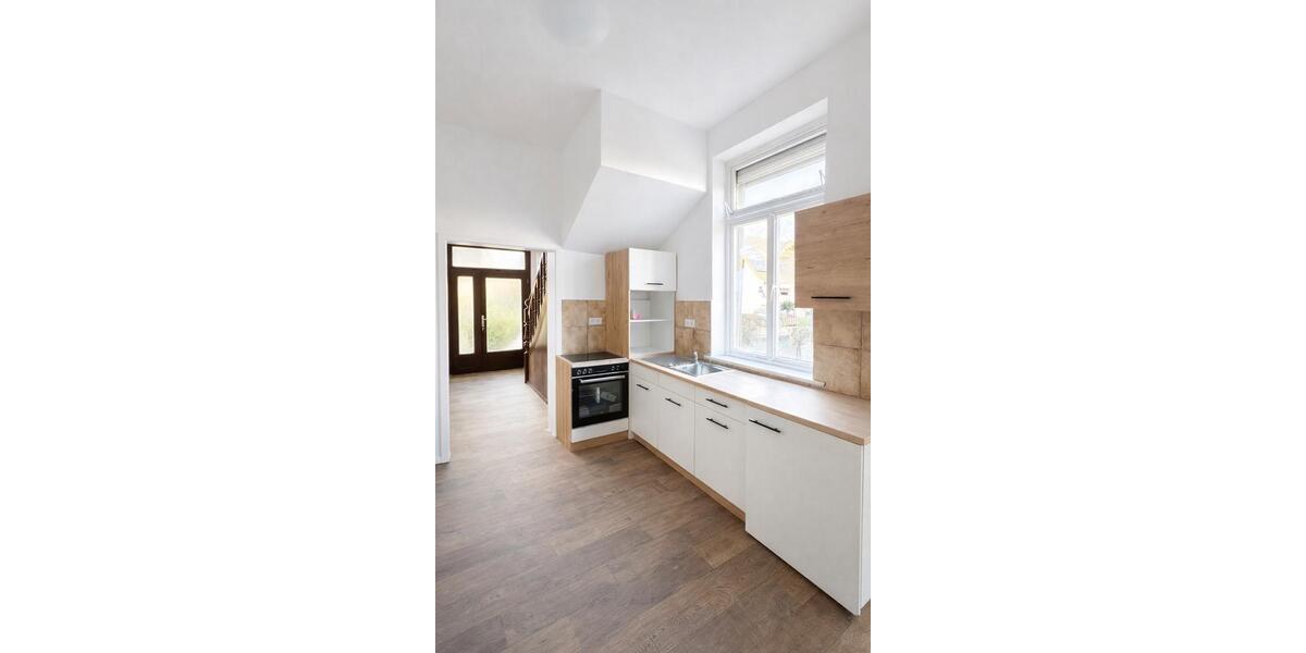 Wohnen auf Zeit Bremen Burglesum - 7 Zimmer, 95 m&sup2;, 500&euro; | Angebot:25402726