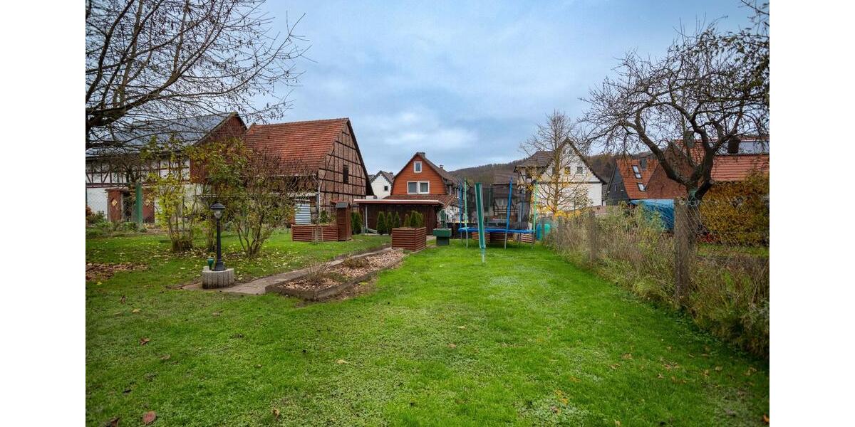 Einfamilienhaus Waldkappel - 4 Zimmer, 130 m&sup2;, 1.100&euro; | Angebot:26215930