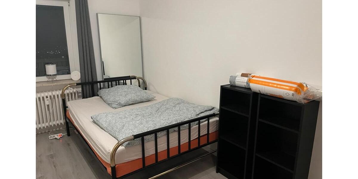 Wohnen auf Zeit Ihrlerstein - 4 Zimmer, 140 m&sup2;, 15&euro; | Angebot:26541631