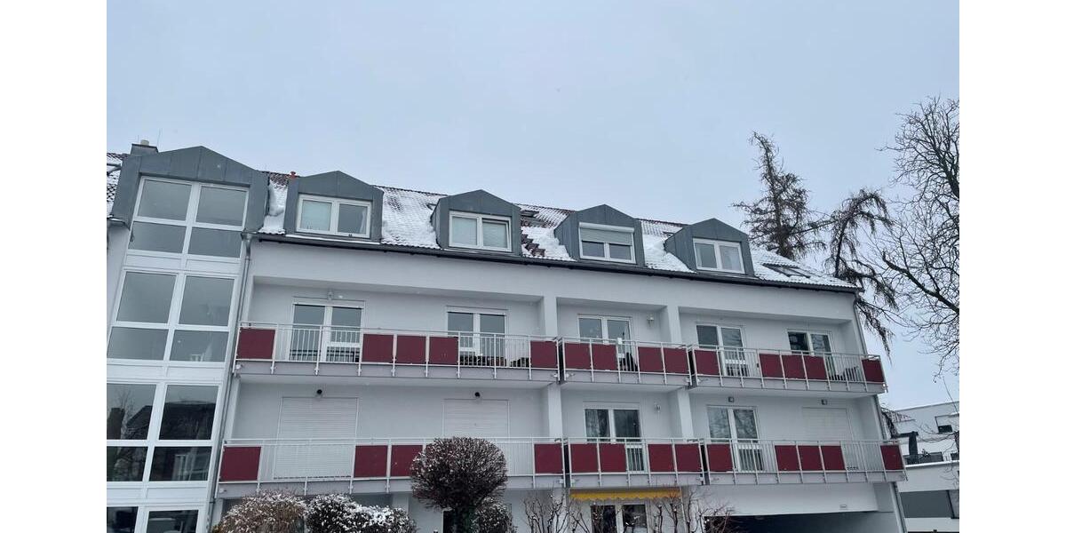 Dachgeschoßwohnung Herzogenaurach - 2 Zimmer, 73 m&sup2;, 890&euro; | Angebot:25852628