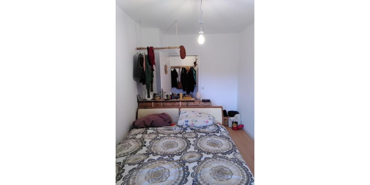 Wohnen auf Zeit Ronnenberg - 4 Zimmer, 95 m&sup2;, 415&euro; | Angebot:24827761