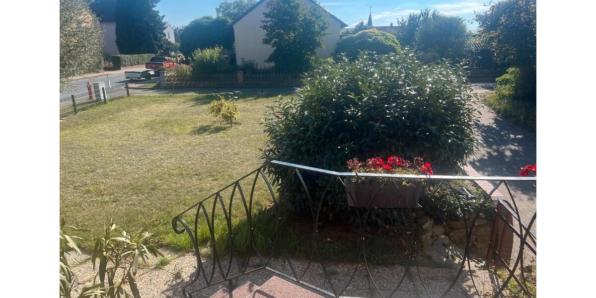 Etagenwohnung Helmstedt - 5 Zimmer, 120 m&sup2;, 1.250&euro; | Angebot:25811820