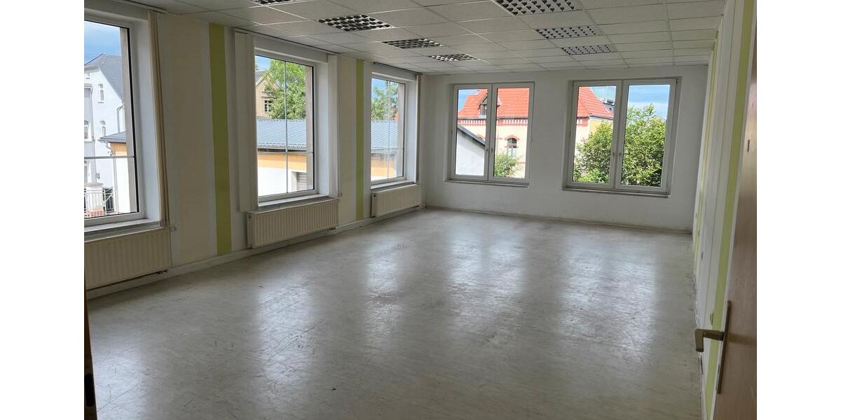 Gewerbeobjekt Zeulenroda-Triebes Triebes - 1.980&euro; | Angebot:22596910