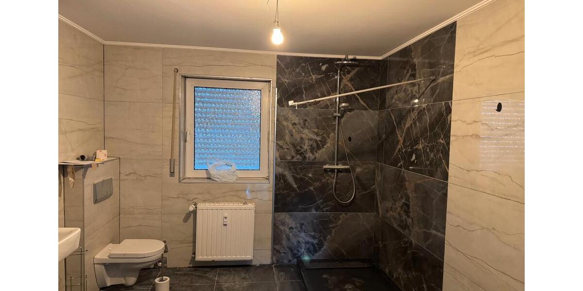 Etagenwohnung Schmelz - 3 Zimmer, 120 m&sup2;, 900&euro; | Angebot:26221113