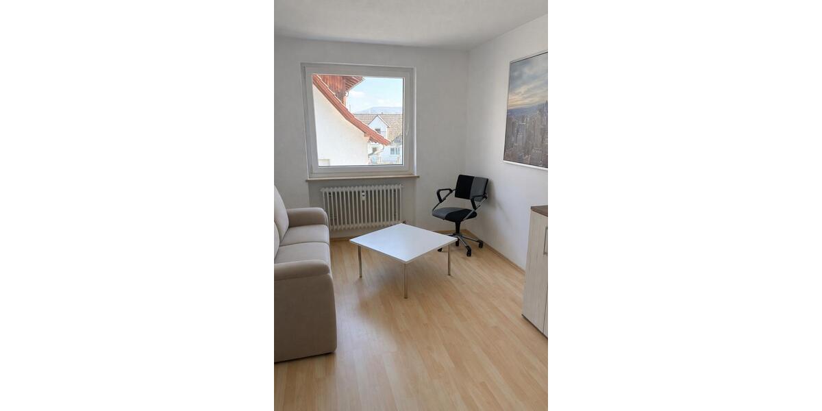 Etagenwohnung Hirschaid - 5 Zimmer, 12 m&sup2;, 330&euro; | Angebot:26067073
