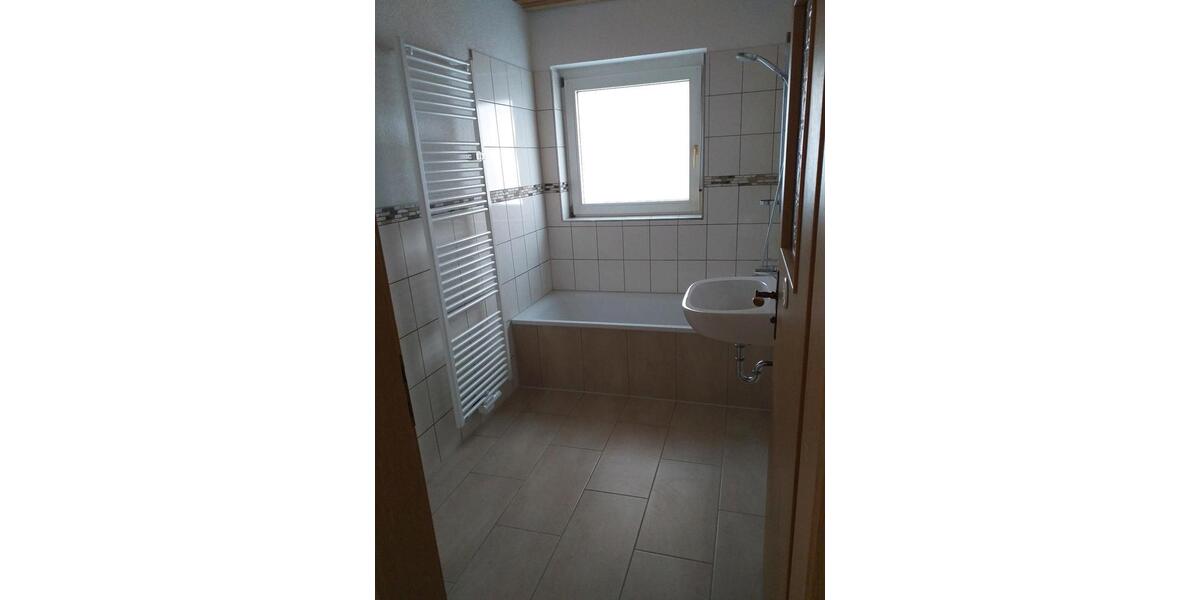 Erdgeschoßwohnung Schwäbisch Gmünd Bargau - 3 Zimmer, 105 m&sup2;, 1.000&euro; | Angebot:24870102