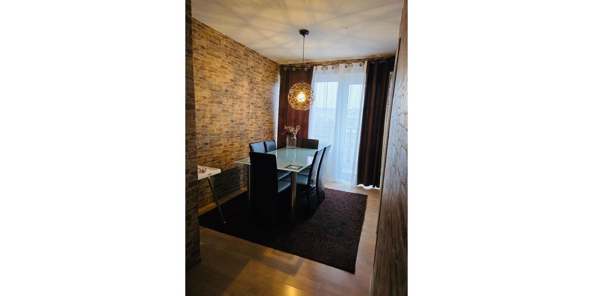 Etagenwohnung Bendorf - 4 Zimmer, 95 m&sup2;, 1.100&euro; | Angebot:24677634