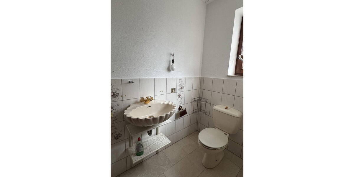 Etagenwohnung Bergisch Gladbach Schildgen - 3 Zimmer, 109 m&sup2;, 1.450&euro; | Angebot:26037052
