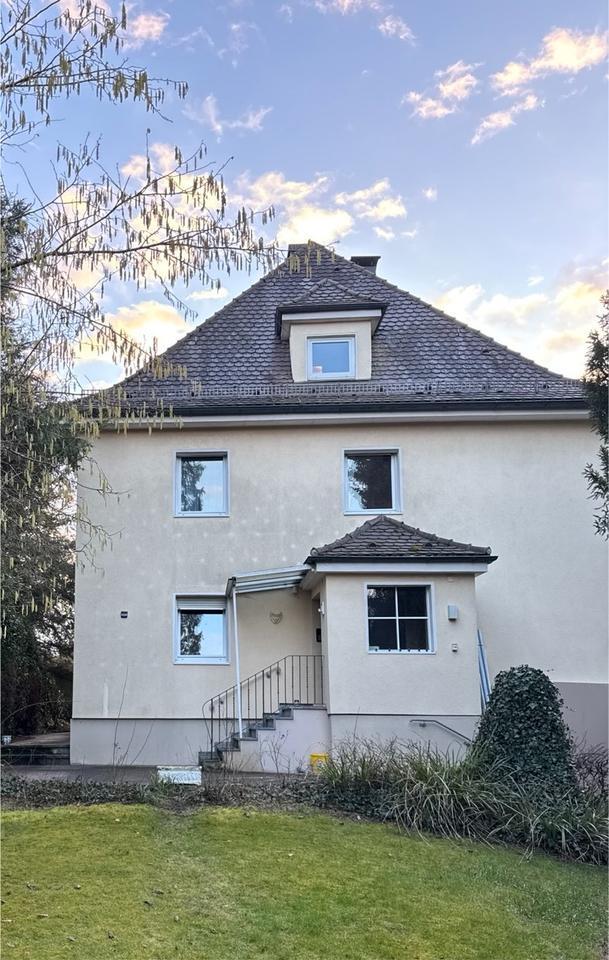 möbliertes Zimmer in Dreier-WG