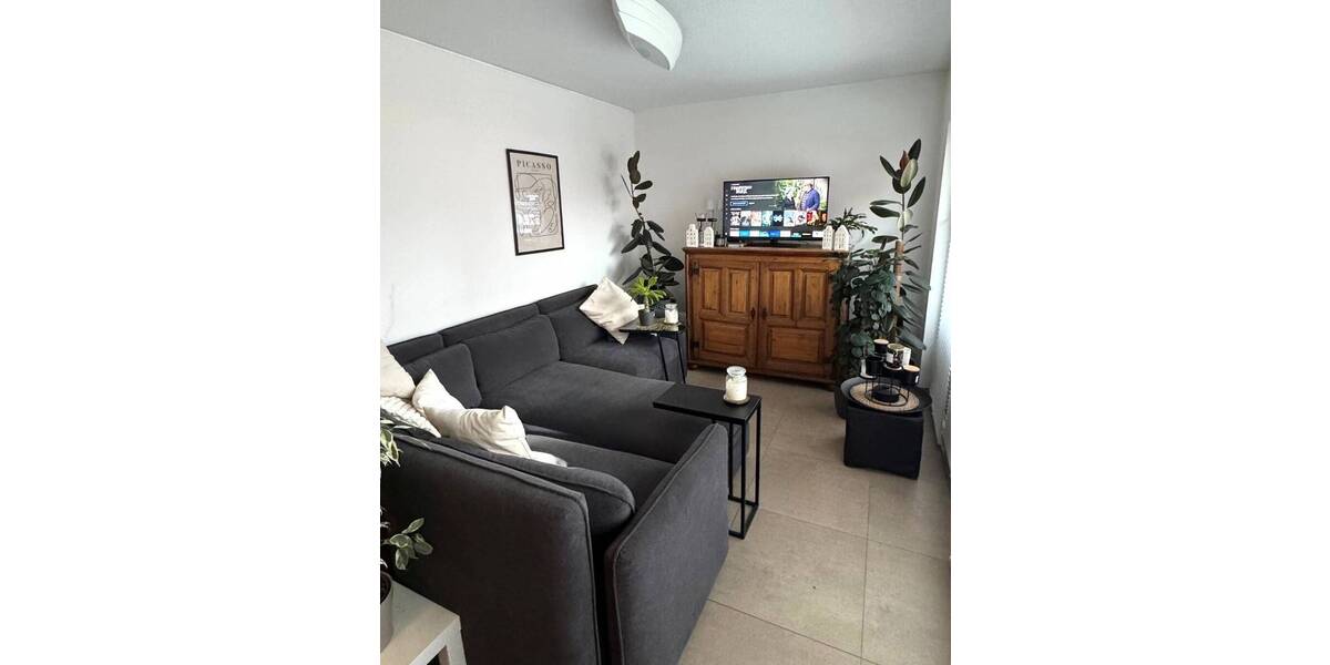 Etagenwohnung Nürnberg Schnepfenreuth - 3 Zimmer, 76 m&sup2;, 1.065&euro; | Angebot:26205287