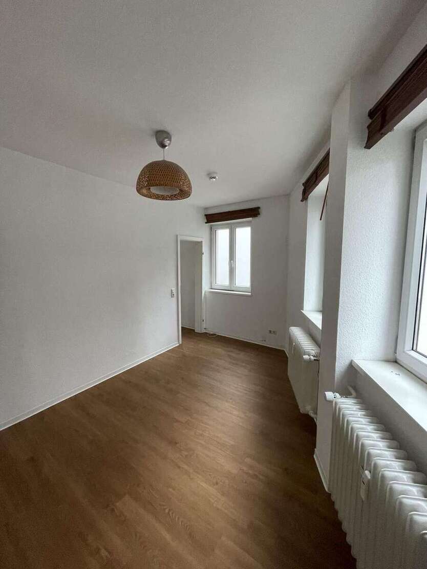Wohnung zum Mieten in Würzburg 345 € 28.72 m² 2 zimmer