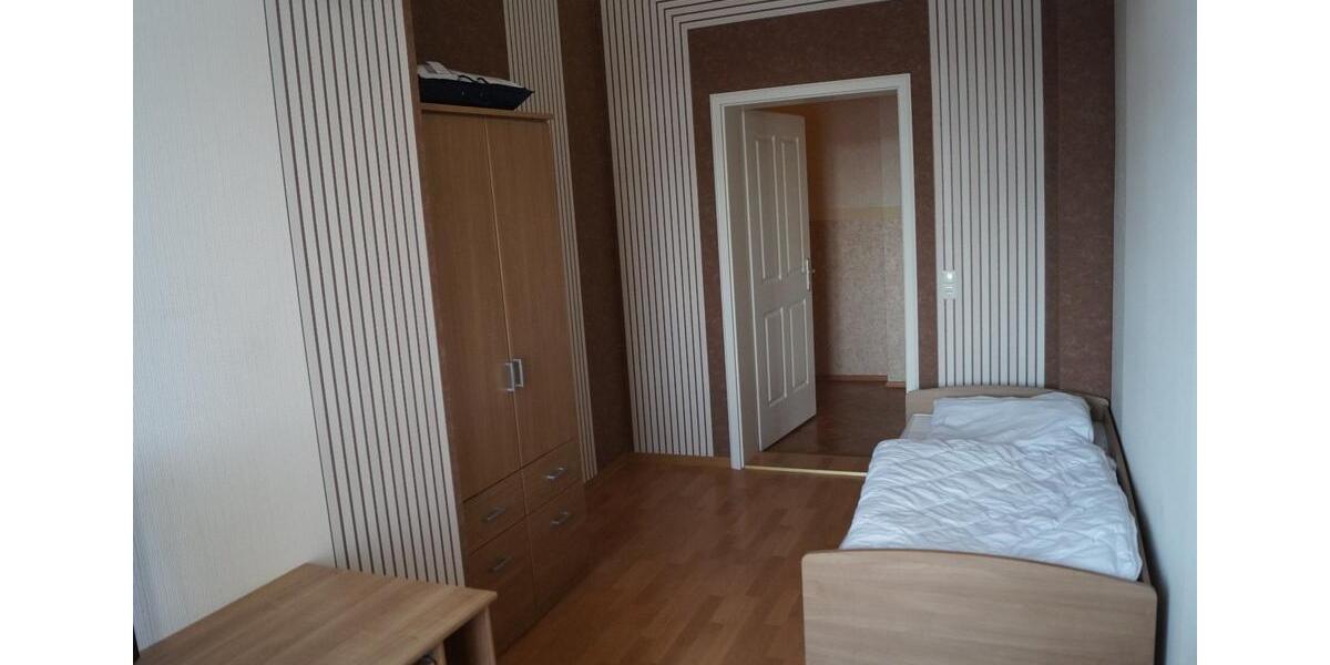 Wohnen auf Zeit Görlitz - 12 Zimmer, 28 m&sup2;, 330&euro; | Angebot:13785932