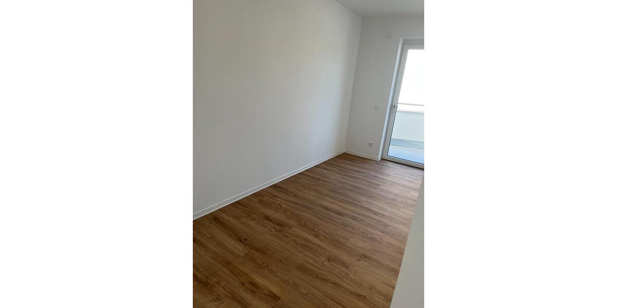 Etagenwohnung Stamsried - 2.5 Zimmer, 72 m&sup2;, 650&euro; | Angebot:25869143