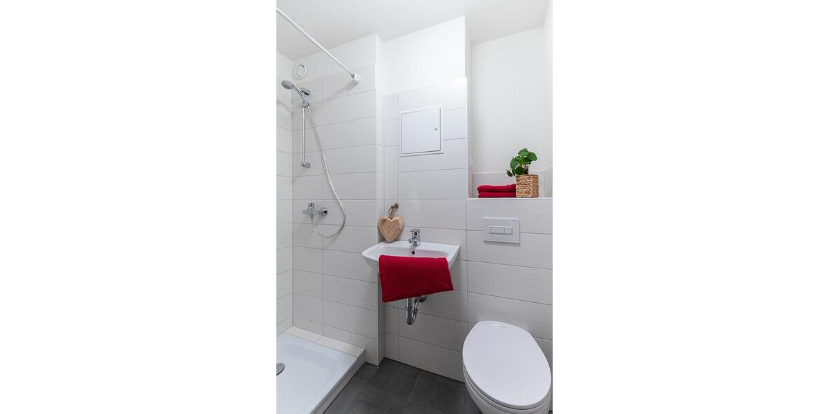 Erdgeschoßwohnung Schönebeck (Elbe) - 1 Zimmer, 28 m&sup2;, 211&euro; | Angebot:26562995