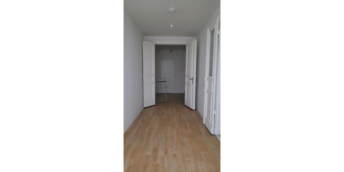 Wohnen auf Zeit Halle (Saale) - 12 Zimmer, 130 m&sup2;, 380&euro; | Angebot:26031318