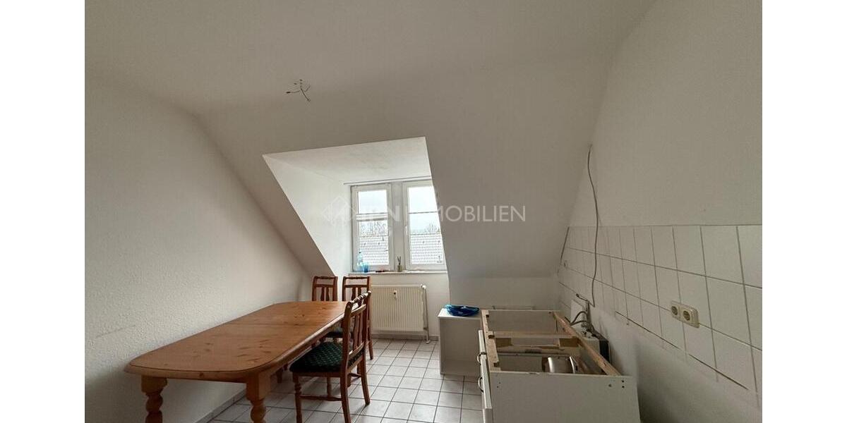 Dachgeschoßwohnung Elmenhorst/Lichtenhagen Lichtenhagen - 3 Zimmer, 77 m&sup2;, 1.040&euro; | Angebot:24848707