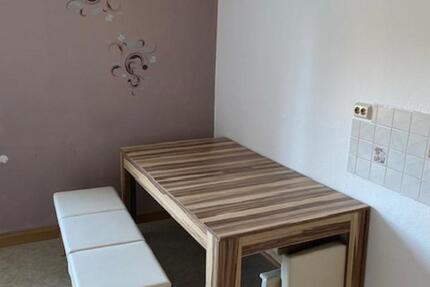 Wohnung Johanngeorgenstadt - 3 Zimmer, 65 m&sup2;, 260&euro; | Angebot:24770514